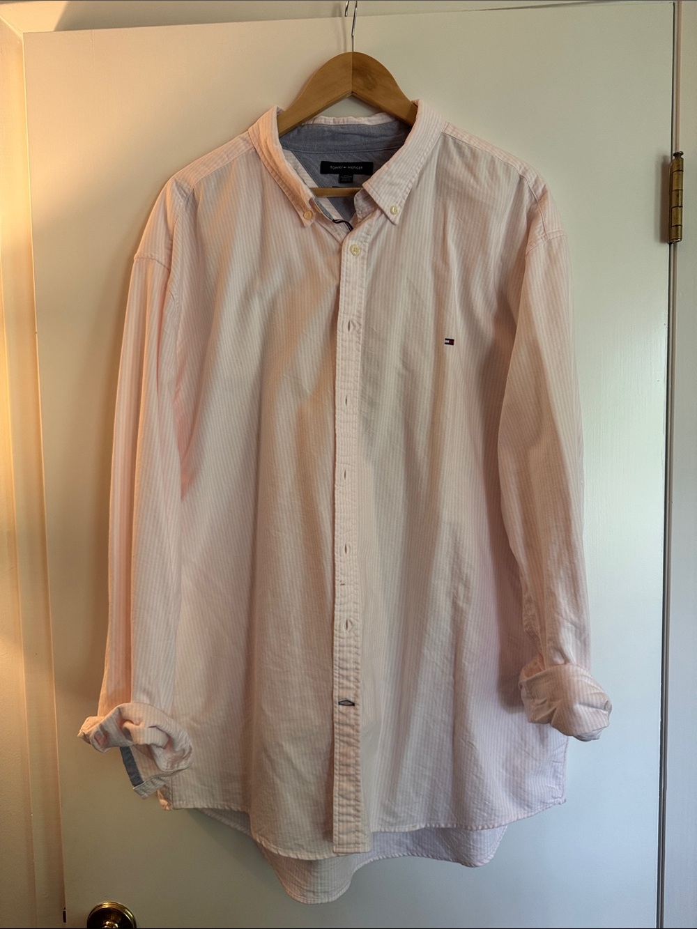 Tommy Hilfiger Men’s Pale Pink Striped Button-Down Shirt
